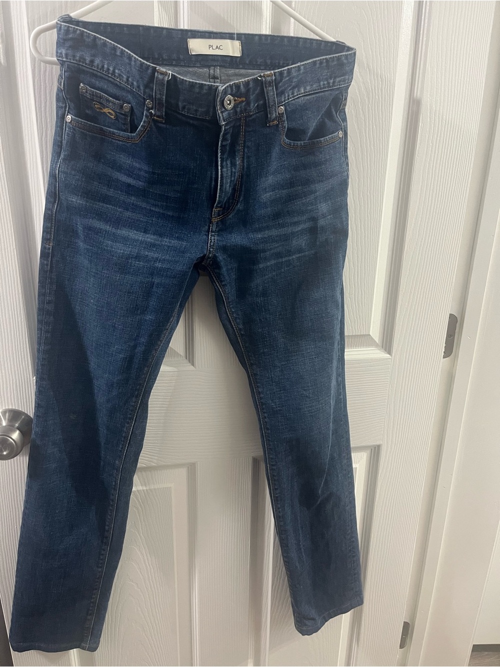 Slim Men Jeans in Washed Dark Blue